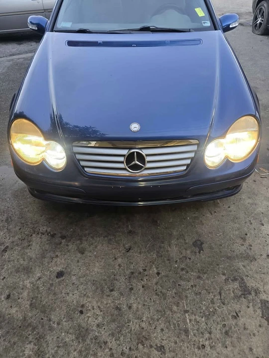 2003 Mercedes-Benz W203 C-Class - Image 9 of 11