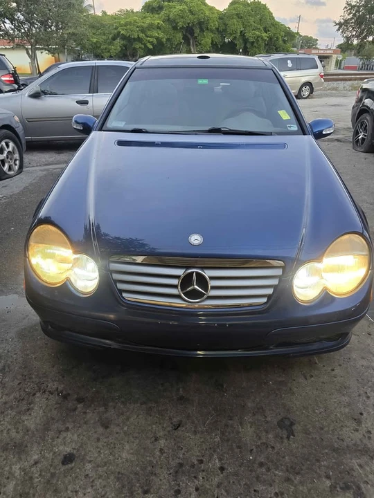 2003 Mercedes-Benz W203 C-Class - Image 8 of 11