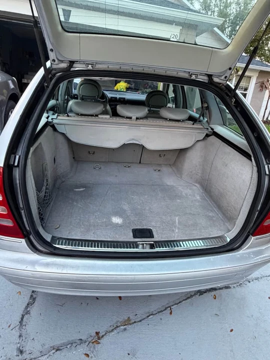 2003 Mercedes-Benz W203 C-Class - Image 8 of 10