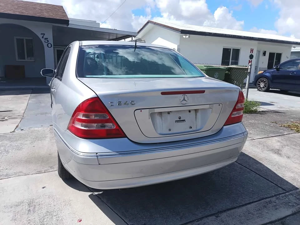 2003 Mercedes-Benz W203 C-Class - Image 4 of 8