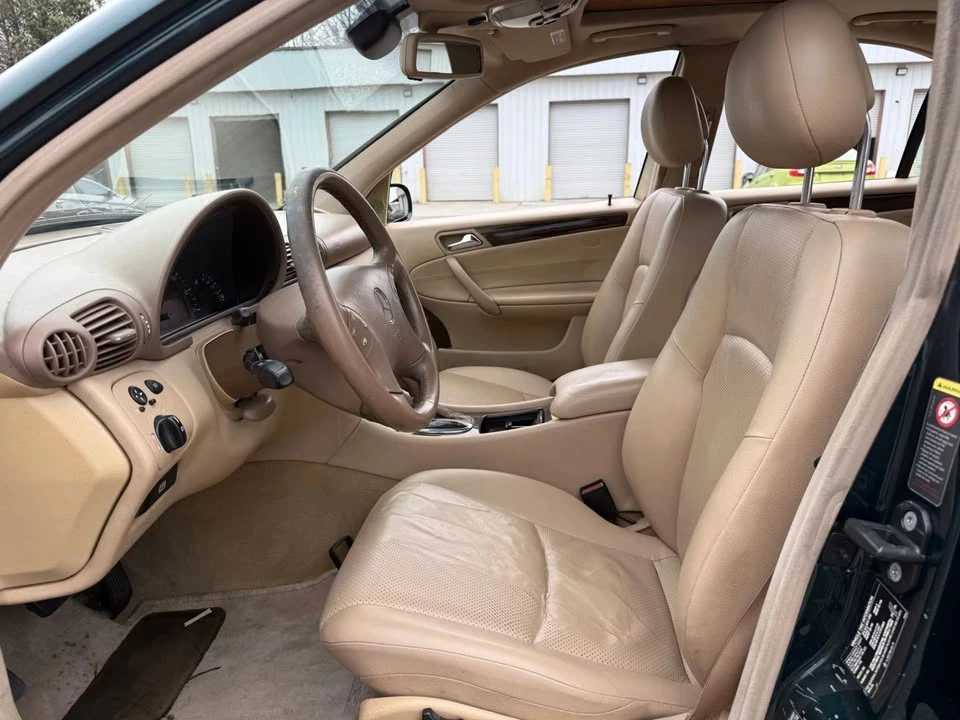 2003 Mercedes-Benz W203 C-Class - Image 2 of 20
