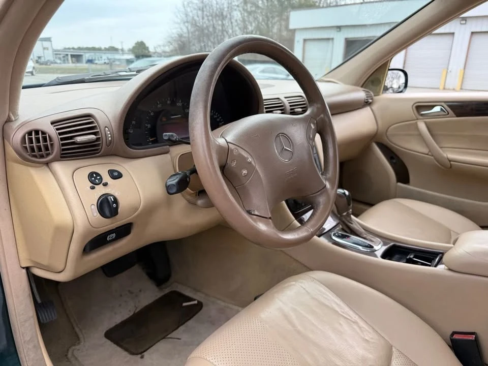 2003 Mercedes-Benz W203 C-Class - Image 17 of 20