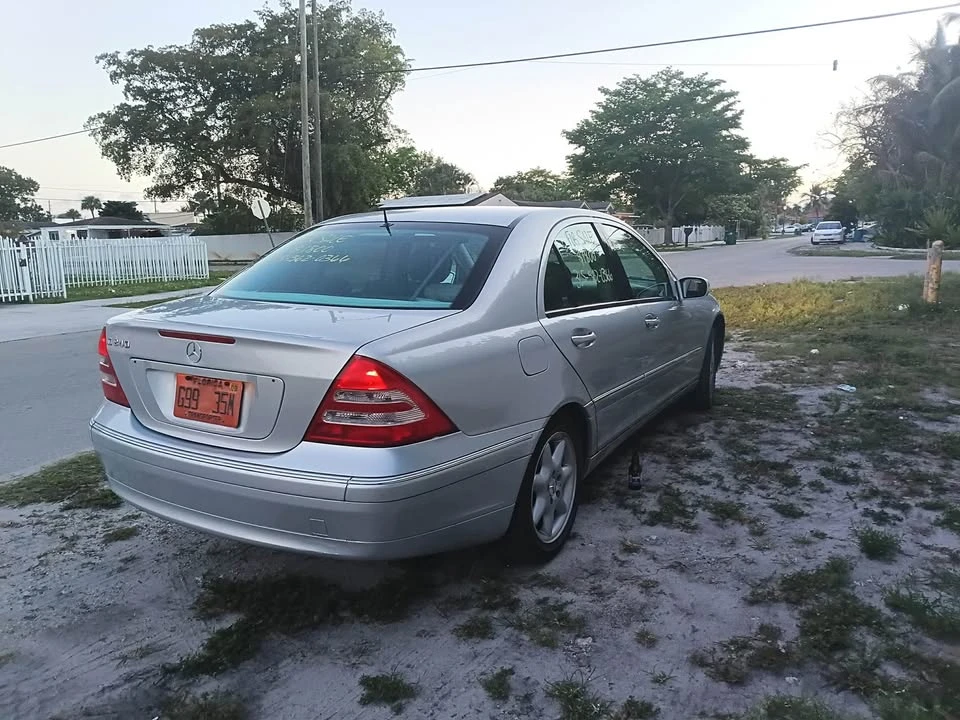 2003 Mercedes-Benz W203 C-Class - Image 5 of 7