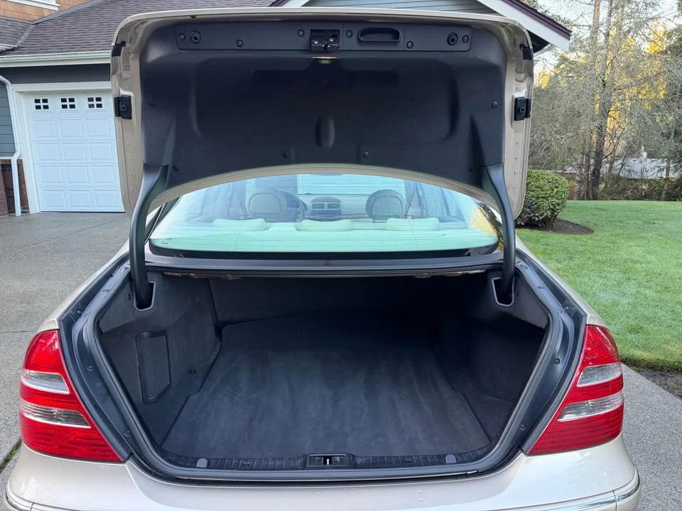 2003 Mercedes-Benz W211 E-Class - Image 17 of 20