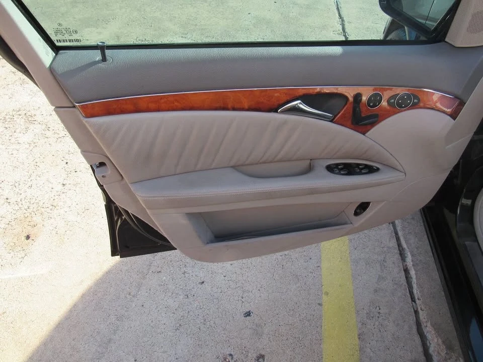 2003 Mercedes-Benz E-Class - Image 13 of 17