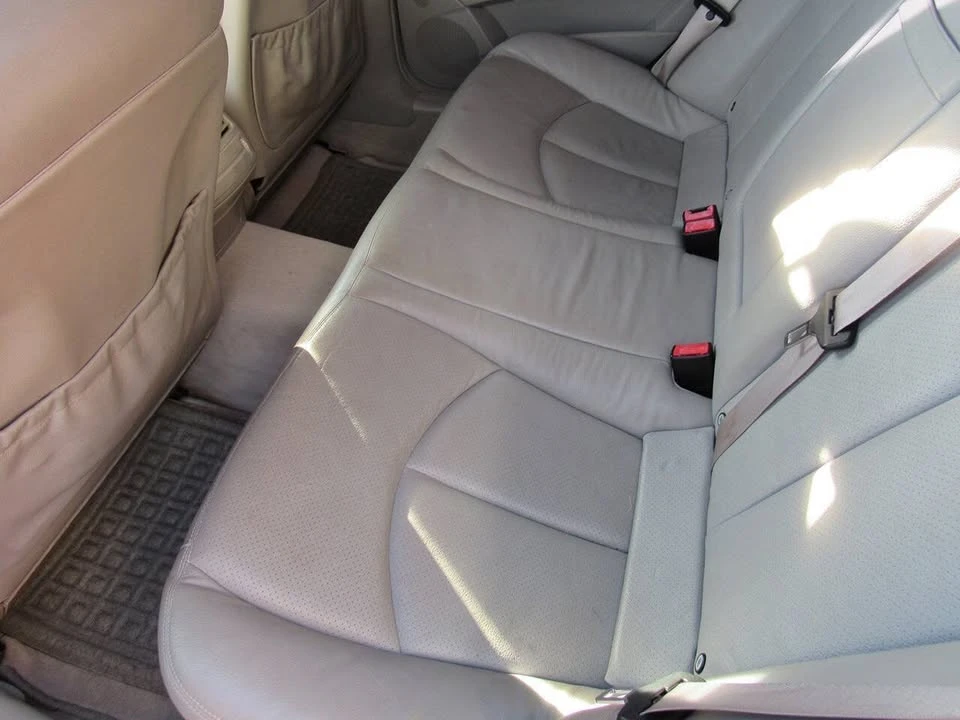 2003 Mercedes-Benz E-Class - Image 14 of 17