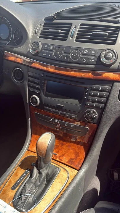 2003 Mercedes-Benz W211 E-Class - Image 8 of 18