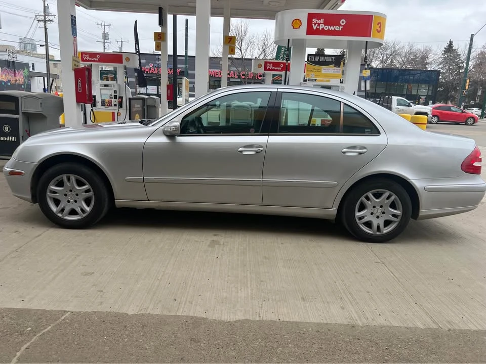 2003 Mercedes-Benz W211 E-Class - Image 2 of 9