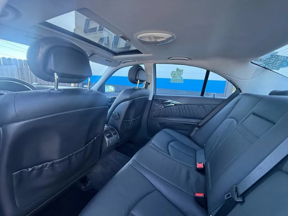 2003 Mercedes-Benz E-Class - Image 13 of 19