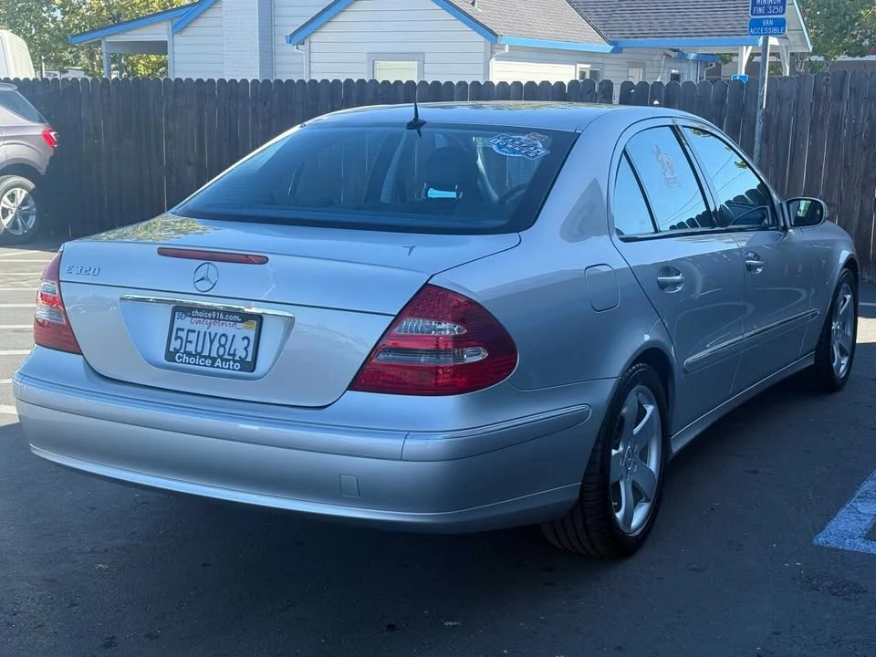2003 Mercedes-Benz E-Class - Image 6 of 19