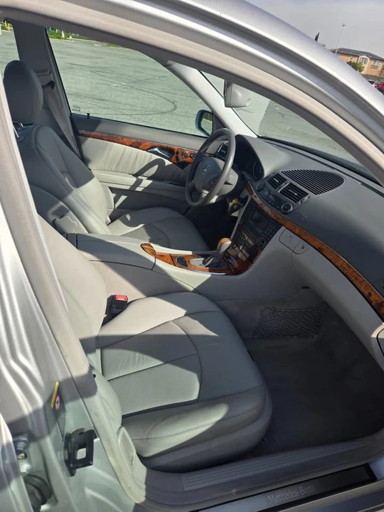 2003 Mercedes-Benz E-Class - Image 12 of 20
