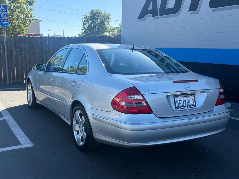 2003 Mercedes-Benz E-Class - Image 4 of 19