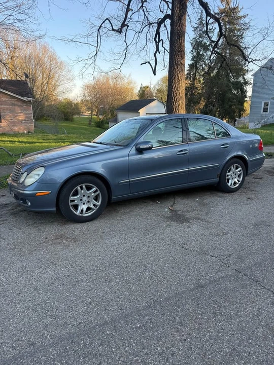 2003 Mercedes-Benz W211 E-Class - Image 2 of 10