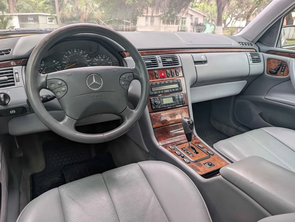 2003 Mercedes-Benz W210 E-Class - Image 11 of 15