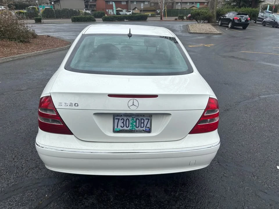2003 Mercedes-Benz W211 E-Class - Image 2 of 4