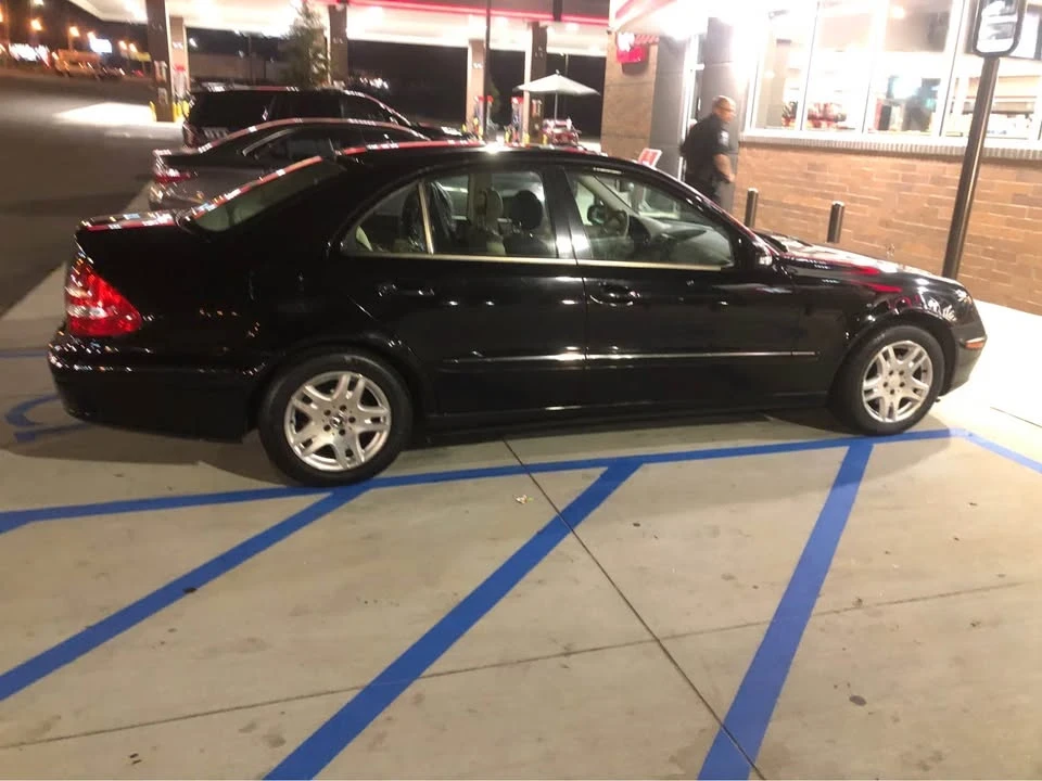 2003 Mercedes-Benz W211 E-Class - Image 2 of 4