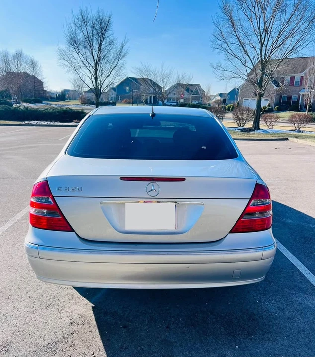 2003 Mercedes-Benz W211 E-Class - Image 2 of 10