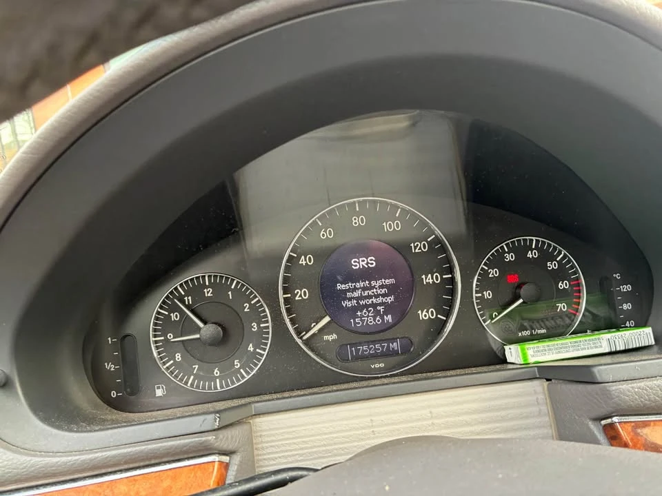 2003 Mercedes-Benz W211 E-Class - Image 6 of 6