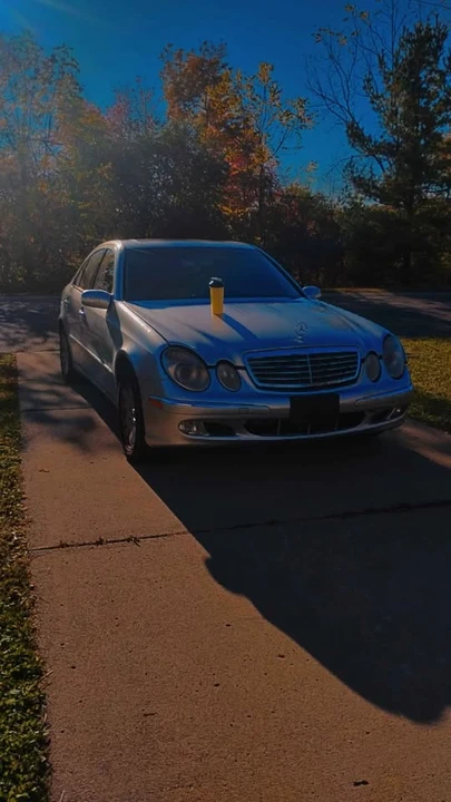 2003 Mercedes-Benz W211 E-Class - Image 2 of 2