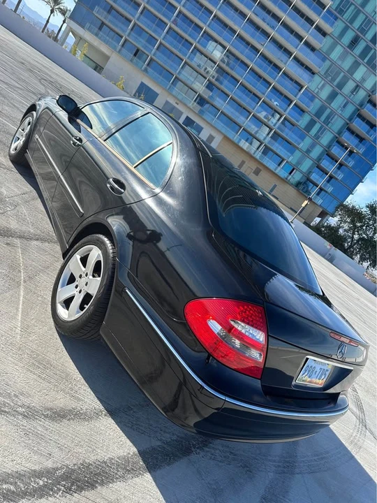 2003 Mercedes-Benz W211 E-Class - Image 2 of 8