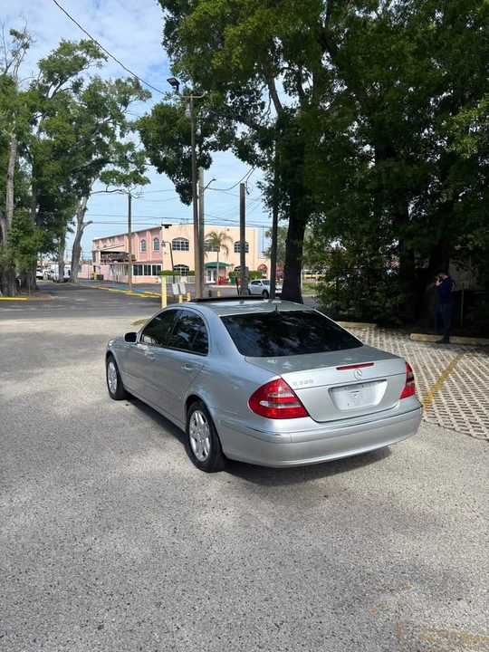 2003 Mercedes-Benz W211 E-Class - Image 5 of 20