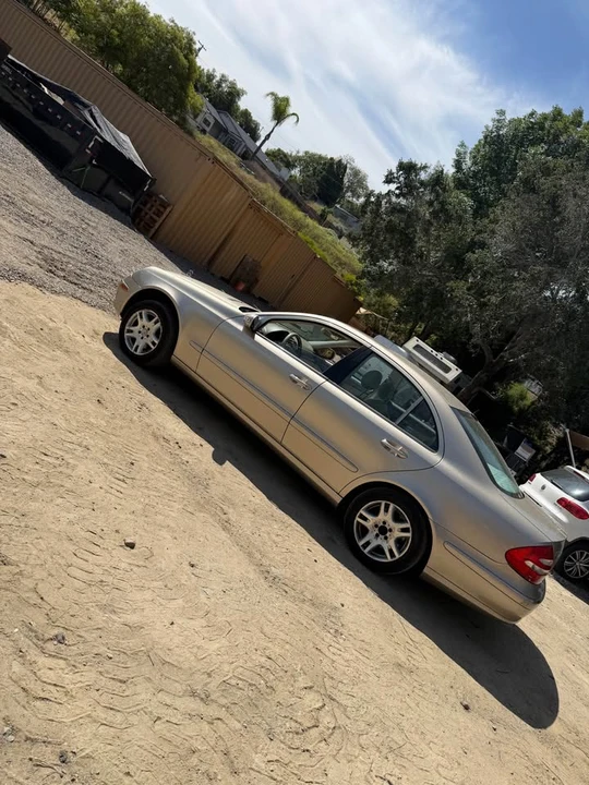 2003 Mercedes-Benz W211 E-Class - Image 5 of 12