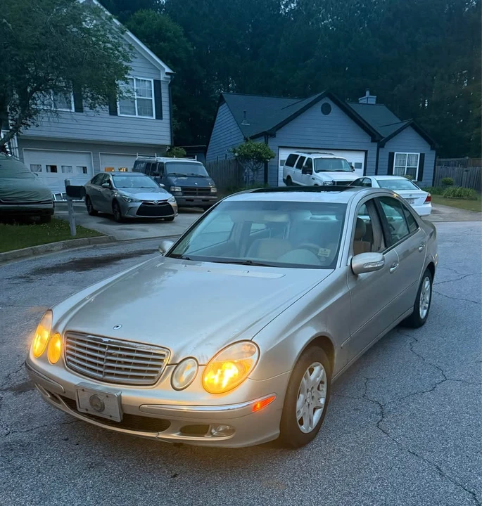 2003 Mercedes-Benz W211 E-Class - Image 2 of 7