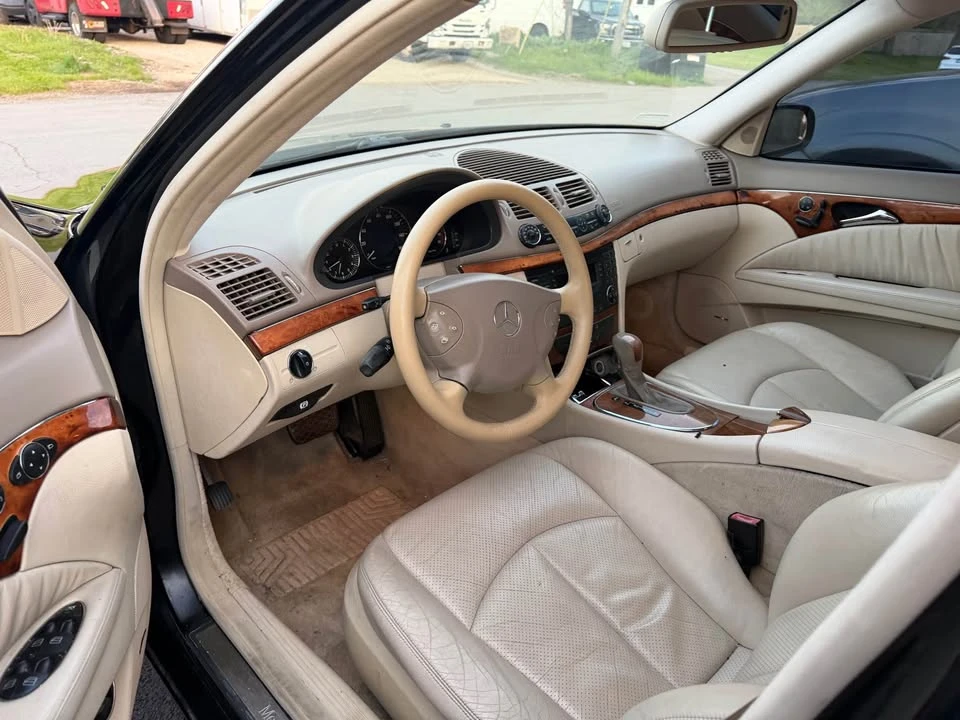 2003 Mercedes-Benz E-Class - Image 6 of 10