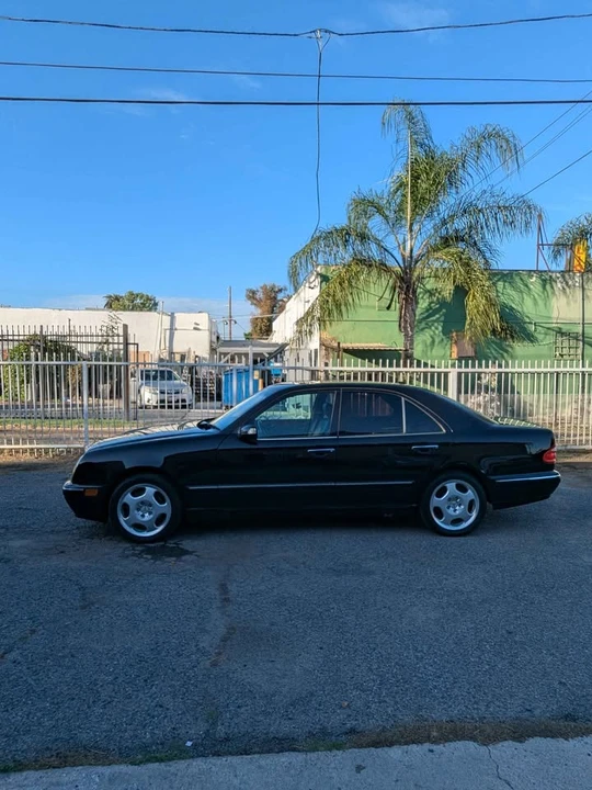2003 Mercedes-Benz W210 E-Class - Image 10 of 15
