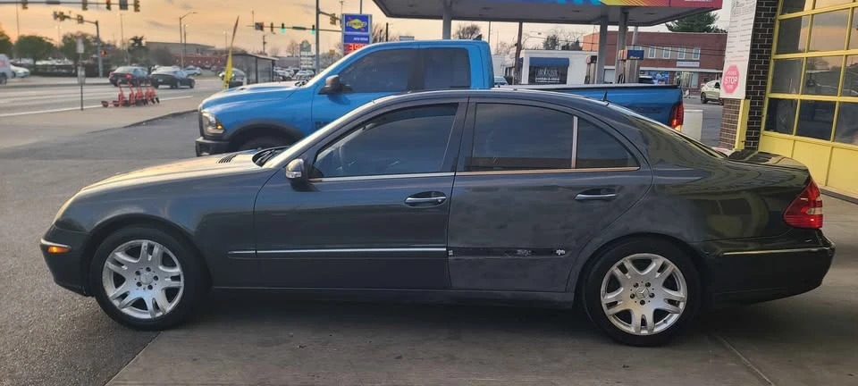 2003 Mercedes-Benz W211 E-Class - Image 9 of 16