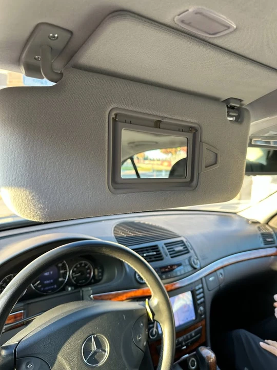 2003 Mercedes-Benz W211 E-Class - Image 11 of 18