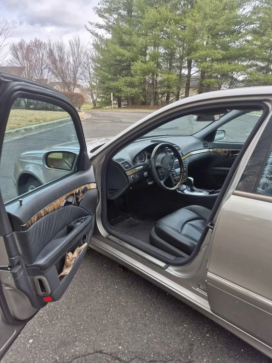 2003 Mercedes-Benz W211 E-Class - Image 11 of 20