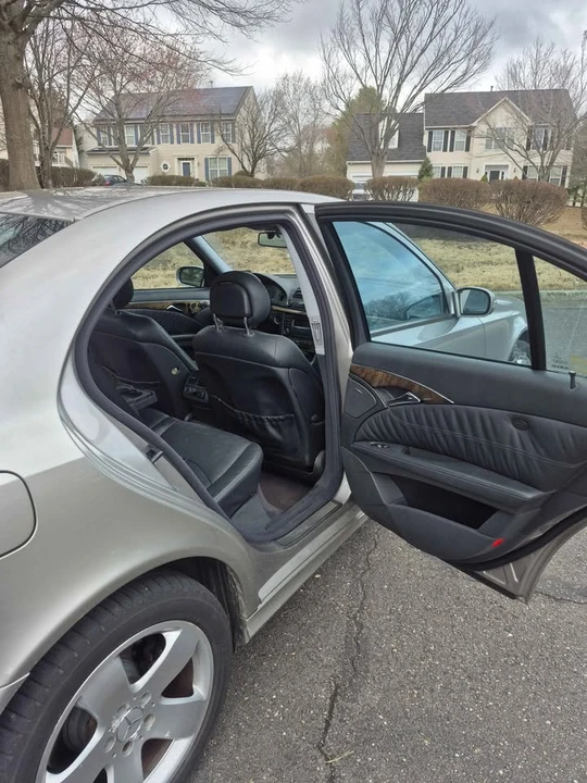 2003 Mercedes-Benz W211 E-Class - Image 9 of 20
