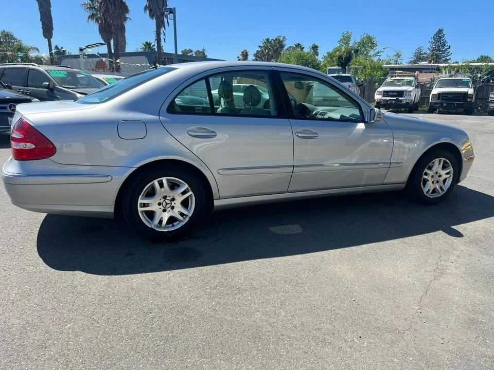 2003 Mercedes-Benz W211 E-Class - Image 8 of 20