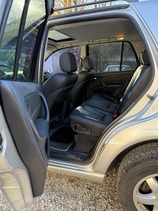 2003 Mercedes-Benz W163 M-Class - Image 9 of 14