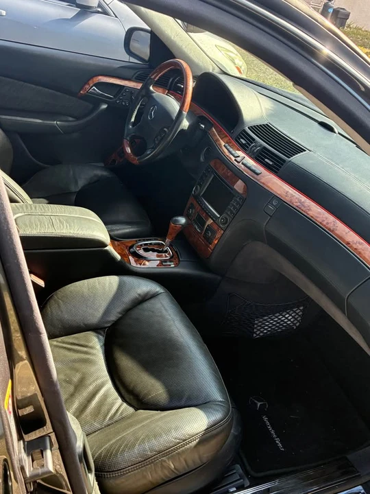 2003 Mercedes-Benz W220 S-Class - Image 9 of 10