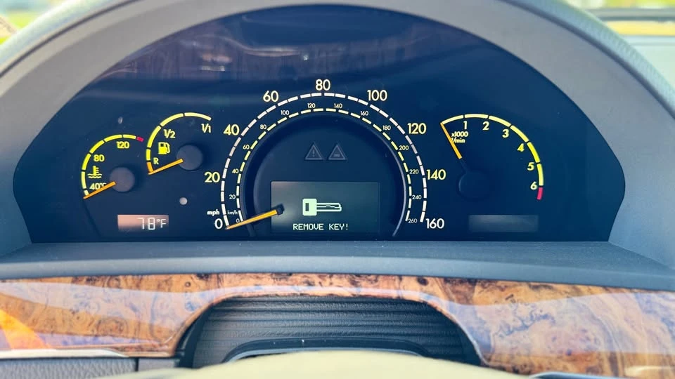 2003 Mercedes-Benz W220 S-Class - Image 10 of 13