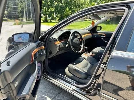 2003 Mercedes-Benz W220 S-Class - Image 7 of 10