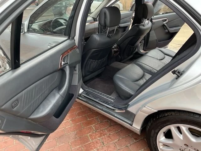 2003 Mercedes-Benz W220 S-Class - Image 4 of 12