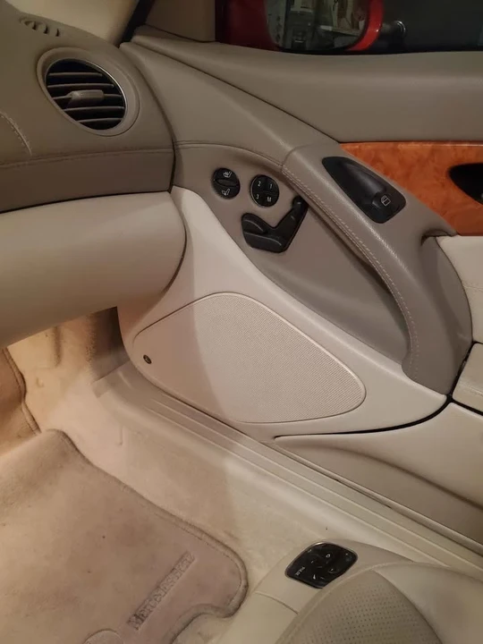 2003 Mercedes-Benz R230 SL-Class - Image 11 of 13