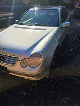 2003 Mercedes-Benz C230 Kompressor Coupe