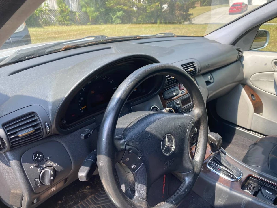 2003 Mercedes-Benz W203 C-Class - Image 6 of 15