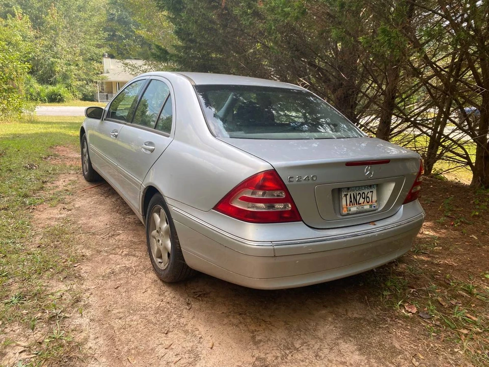 2003 Mercedes-Benz W203 C-Class - Image 10 of 15
