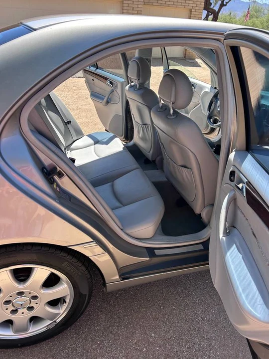 2003 Mercedes-Benz W203 C-Class - Image 11 of 17