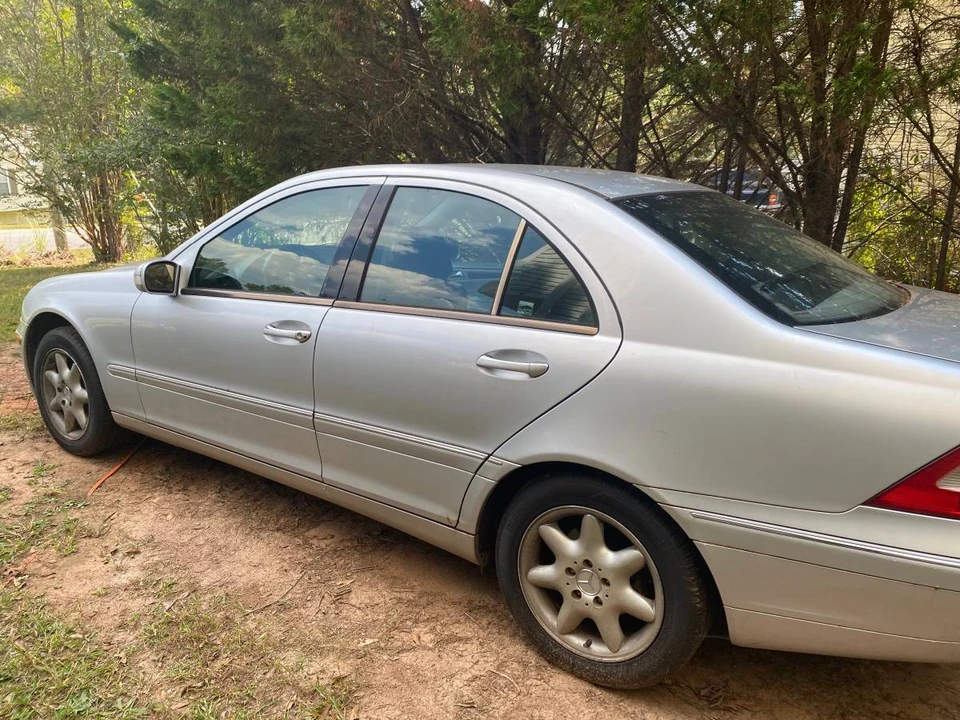 2003 Mercedes-Benz W203 C-Class - Image 11 of 15