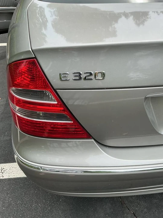 2003 Mercedes-Benz W211 E-Class - Image 9 of 10