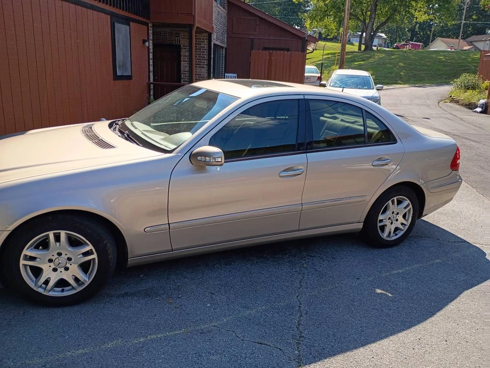 2003 Mercedes-Benz W211 E-Class - Image 5 of 5