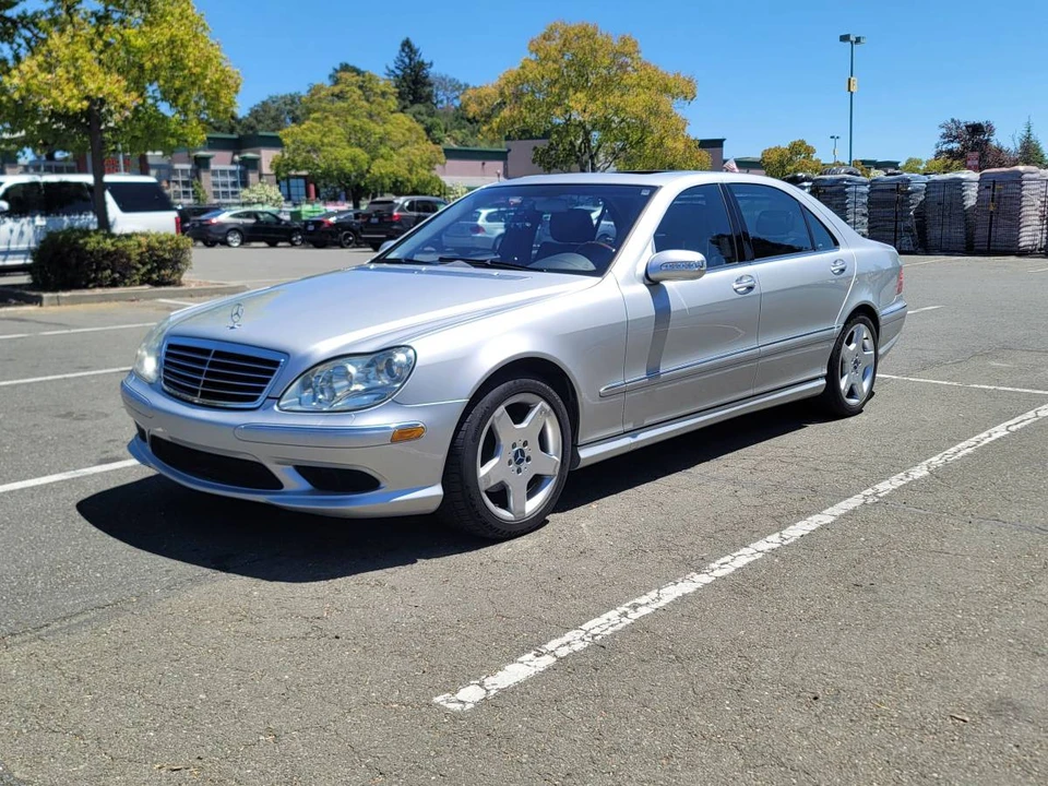 2003 Mercedes-Benz W220 S-Class - Image 12 of 16