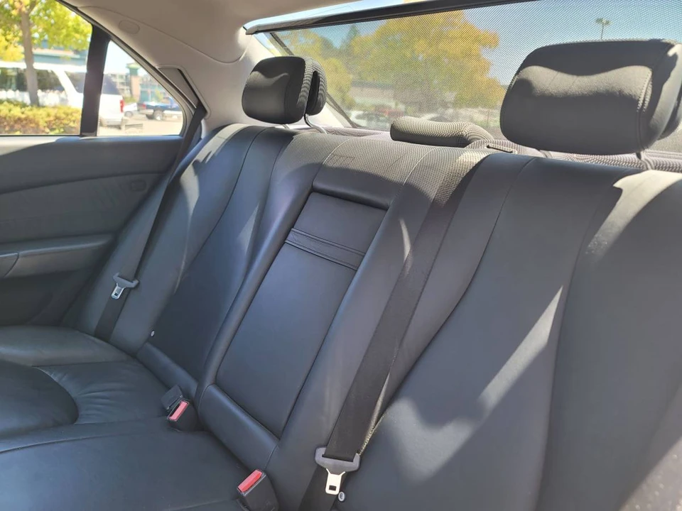 2003 Mercedes-Benz W220 S-Class - Image 16 of 16