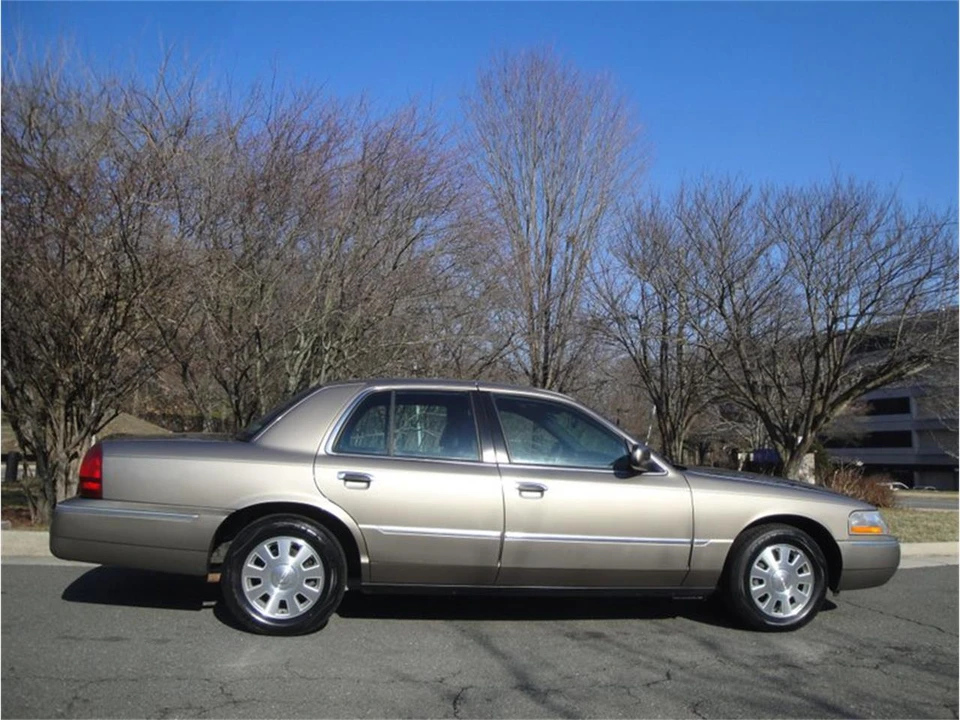 2003 Mercury Grand Marquis - Image 6 of 27